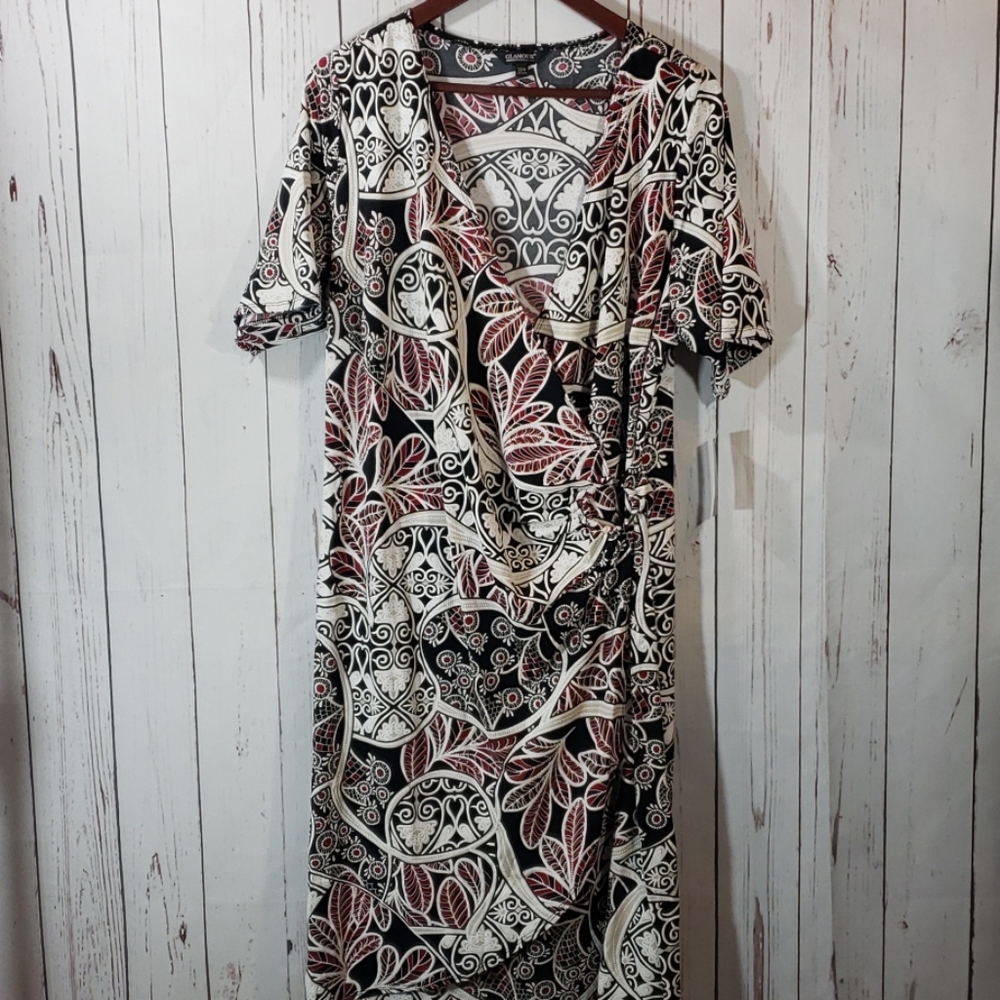 NWT Glamour Beautiful Stretch Dress size 20W